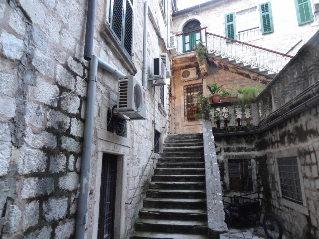 Apartment Palata Bizanti Kotor Exterior photo